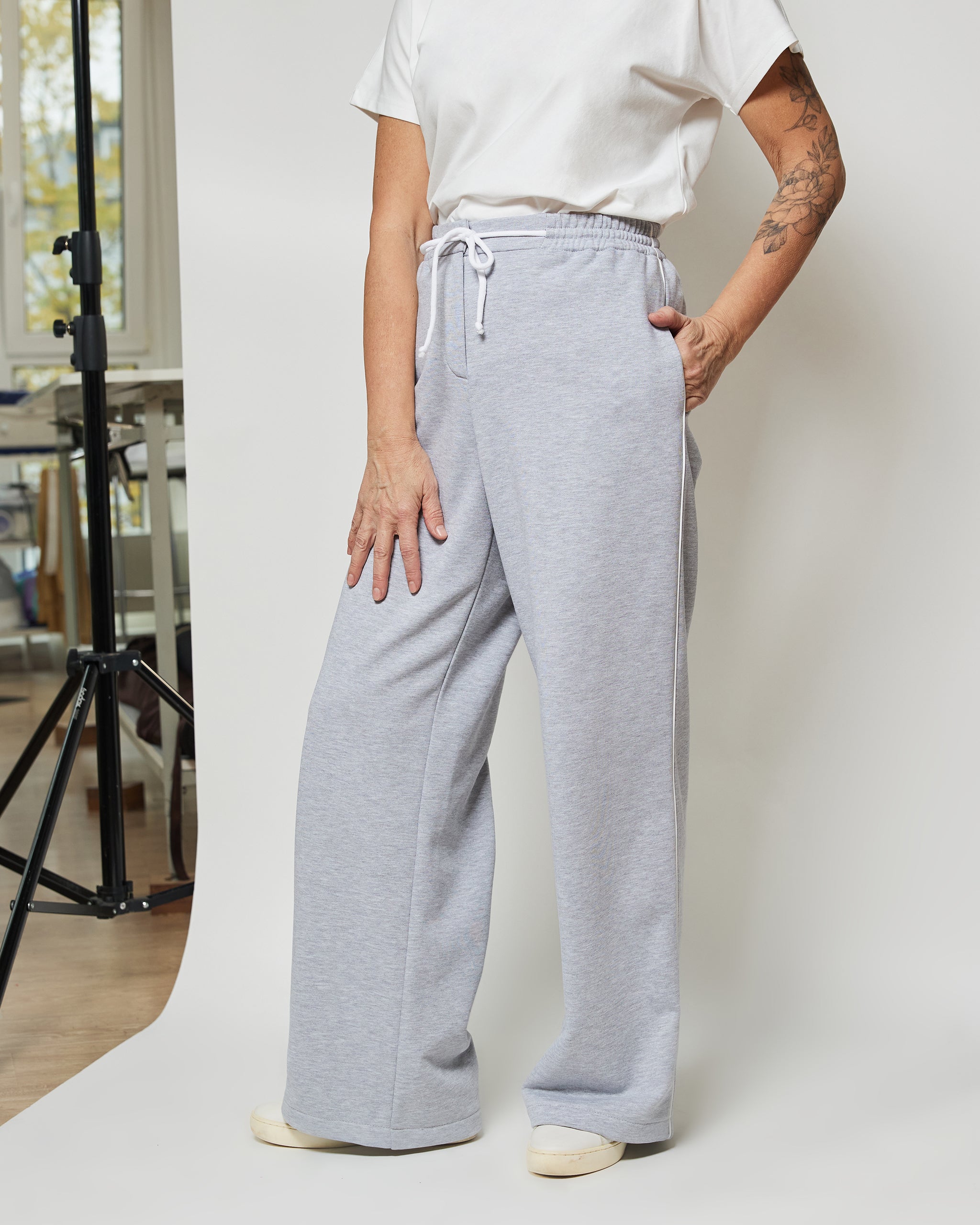 Штани широкі довгі з кишенями