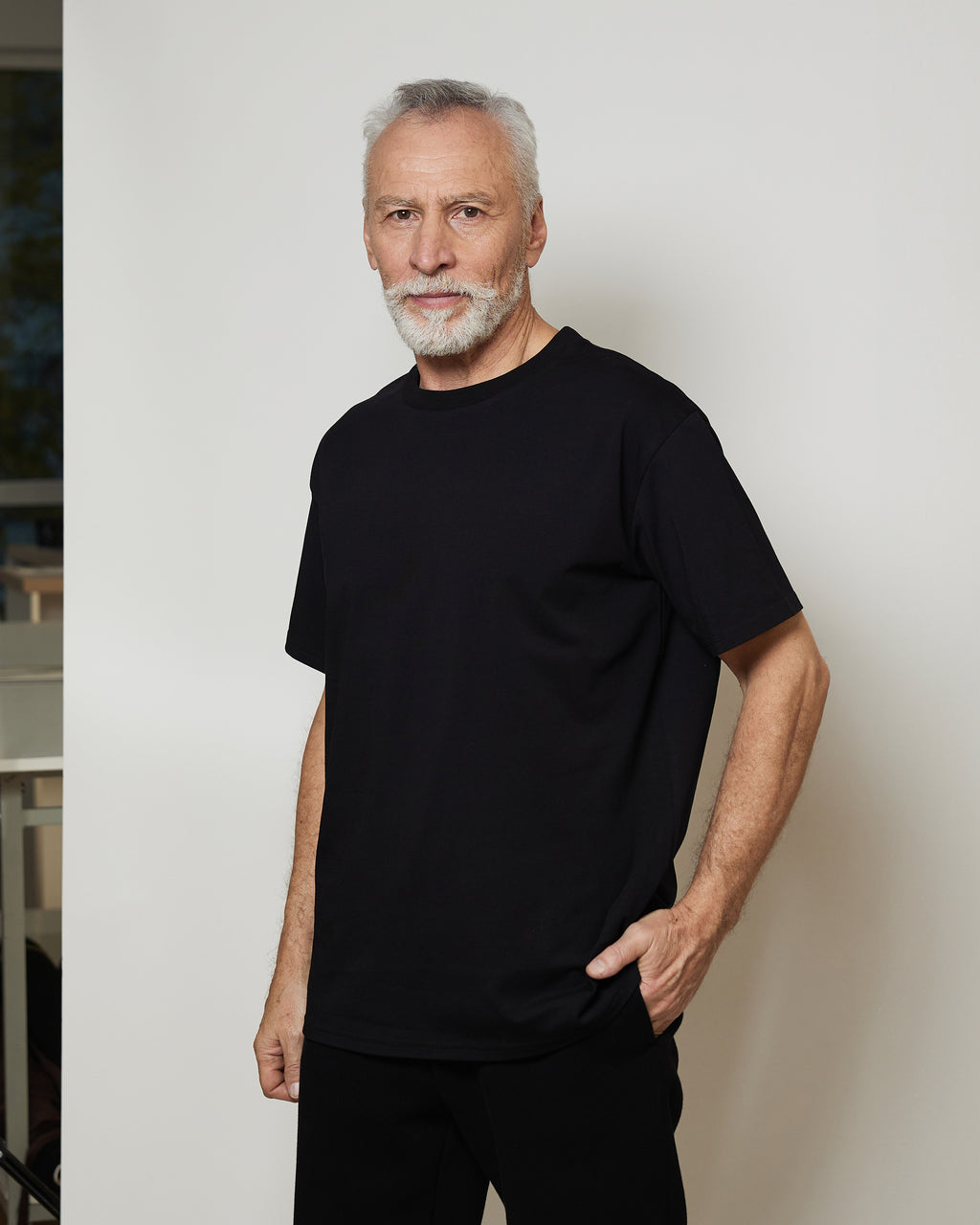 Футболка чоловіча базова